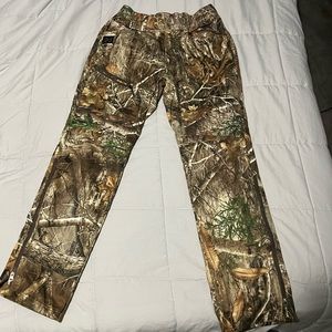 Under armour mens real tree camo hunting pants